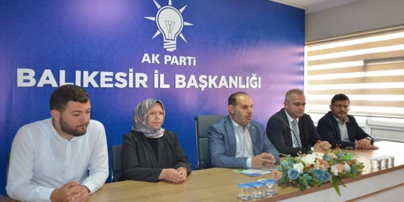 Ak-Parti-Il-Teskilati-Cevre-Sehir-ve-Kultur-Baskani-Cakmak-Yesil-alan-varligimizi-artirdik