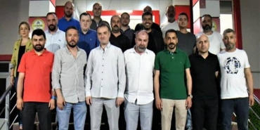 Balikesirsporda-yeni-yonetim-gorev-dagilimi-yapti-696x392