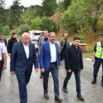 Dursunbey-yolunda-feci-kaza-8-olu-10-yarali-696x392