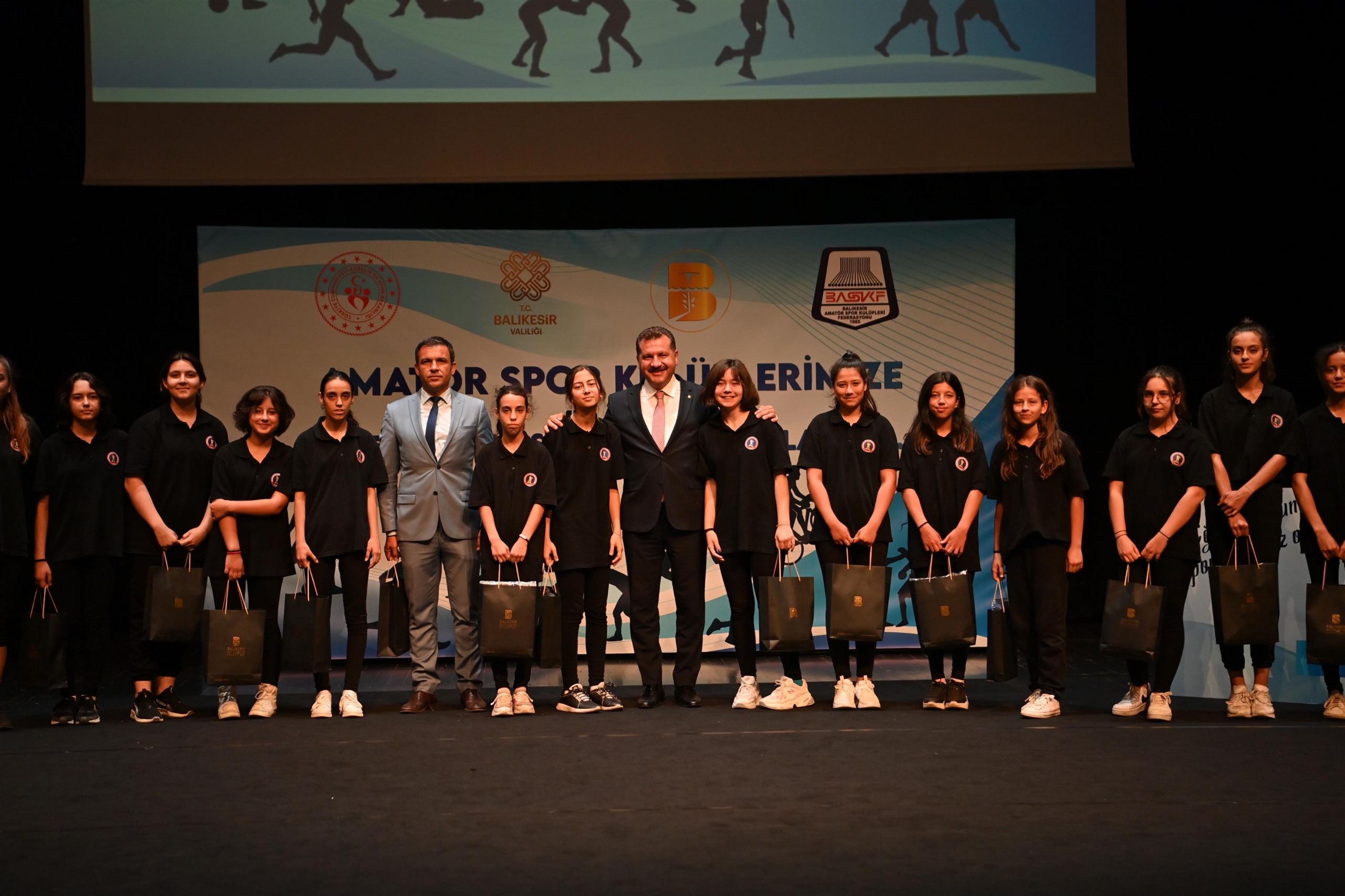 balikesirde_amator_spor_saha_kalkacak_4
