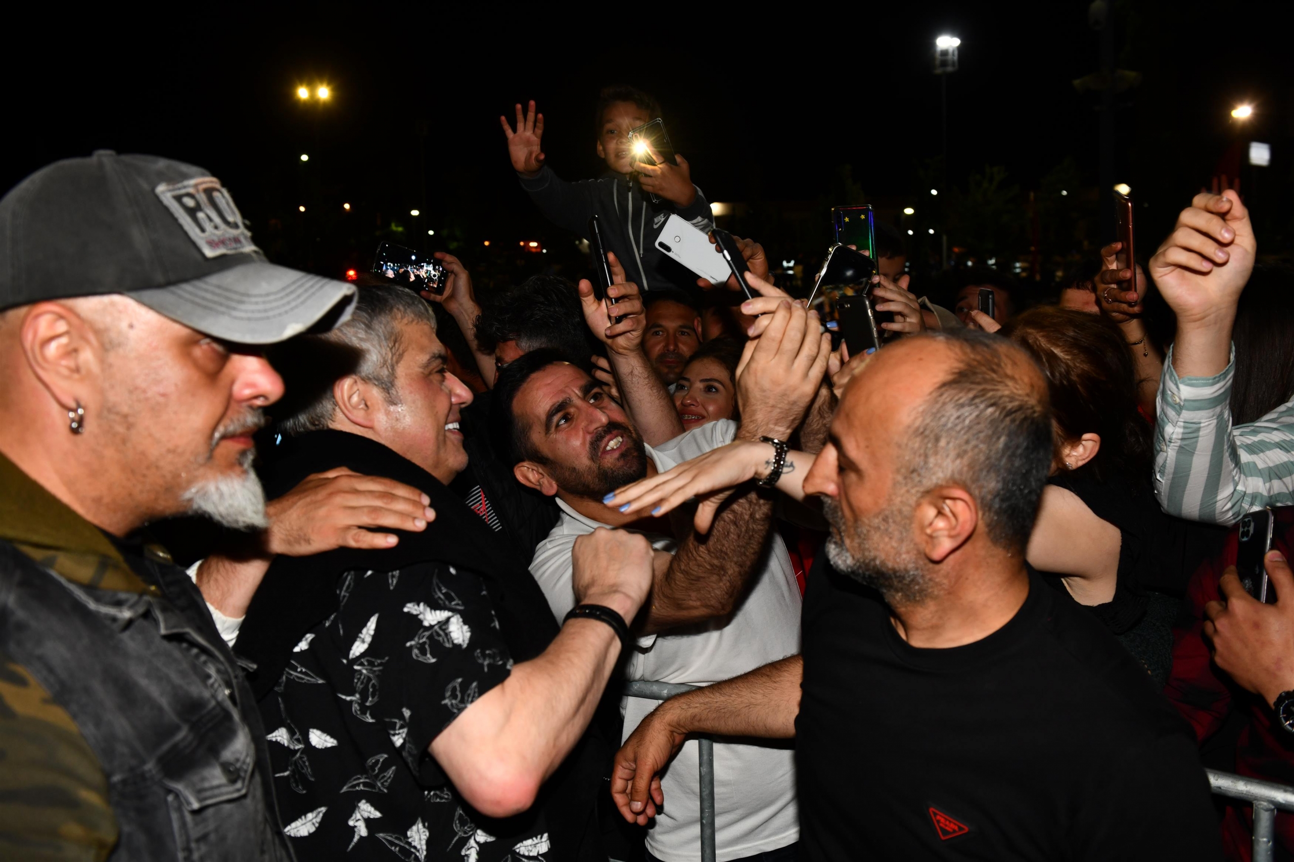 buyuksehirden_babalara_konser_hediyesi_6