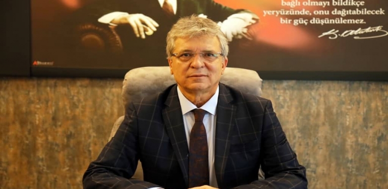 Edremit Belediye Başkanı Arslan, makamında saldırıya uğradı