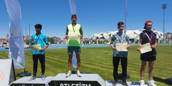 Balıkesirli Mehmet Ali Aka Türkiye Birincisi ! (2)