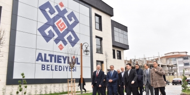 209BC2D4-E9E2-4480-A291-5F7B8F40AB11