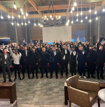 610DC212-A1EE-47AD-930B-8289E8561275