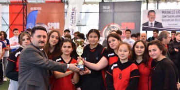 6B0D8579-8952-458C-965F-242F6143B30E