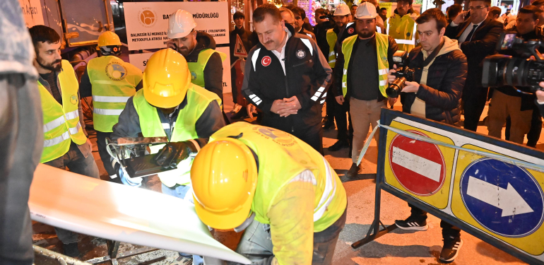 Yollar kazılmadan hatlar onarılıyor