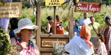 08.07.2024_balikesir_5._aromaterapi_festivali_muhtesem_bir_organizasyonla_gerceklestirildi_5