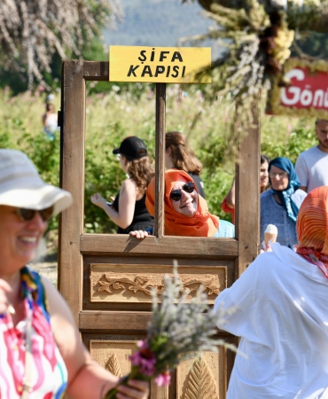 08.07.2024_balikesir_5._aromaterapi_festivali_muhtesem_bir_organizasyonla_gerceklestirildi_5