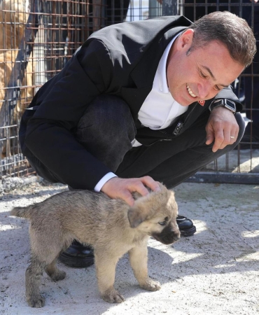 baskan_ahmet_akindan_can_dostlara_yuva_olun_cagrisi_1