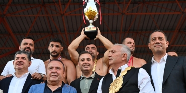 baskan_akin_tarihi_kirkpinar_gureslerini_takip_etti_7