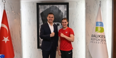 buyuksehirden_milli_sporculara_buyuk_odul_2