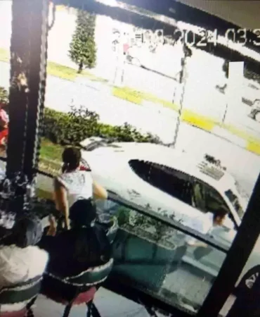 Balıkesir'de Bir Kafede Kadının Çantasını Çalan Şüpheli Yakalandı