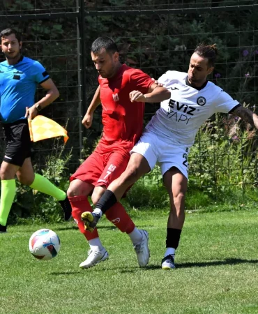 Balıkesirspor, Kuşadasıspor'u mağlup etti