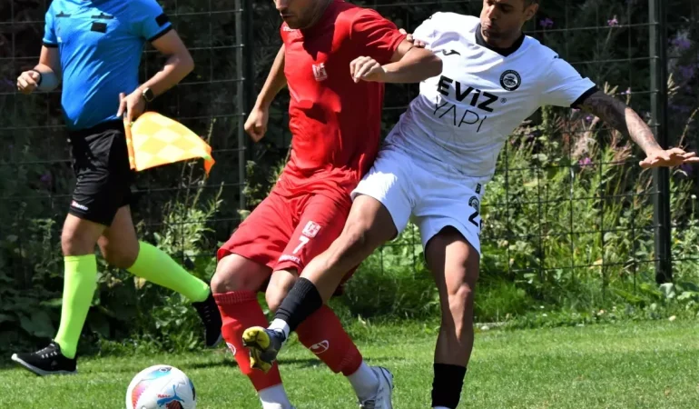 Balıkesirspor, Kuşadasıspor’u mağlup etti