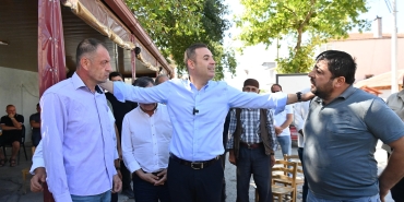 baskan_akin_aralarinda_husumet_bulunan_aileleri_baristirdi_1