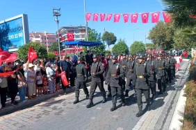 Edremit'te 30 Ağustos Zafer Bayramı törenleri düzenlendi