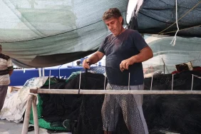 Ege'de Balıkçılar Av Sezonu Öncesi Hazırlıklarını Tamamlıyor