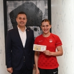 esra_yuvaya_bronz_madalya_ile_donuyor_1