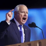 ABD Valisi Kamala Harris'in Başkan Yardımcısı Adaylığını Kabul Etti