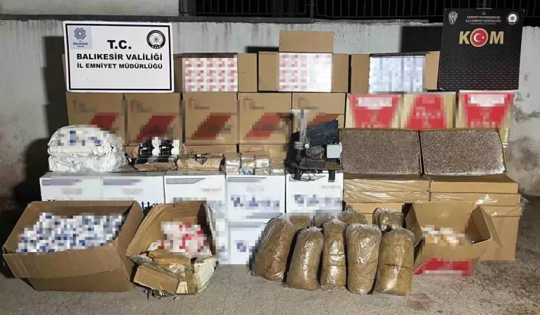 Edremit’te Kaçak Makaron Operasyonu