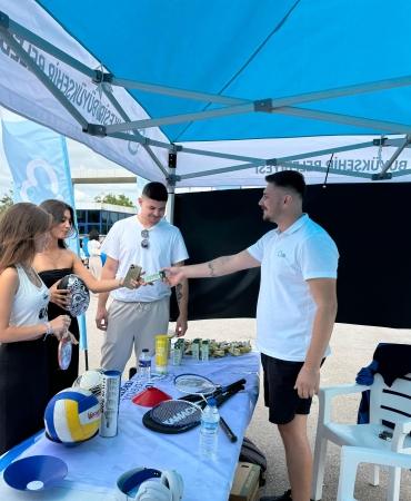 buyuksehir_bandirmada_universiteliler_icin_bilgilendirme_standi_acti_4