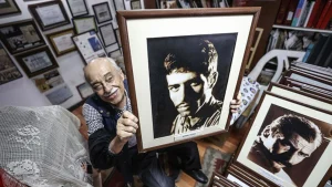 dunyaca-unlu-fotograf-sanatcisi-ahmet-esmer-hayatini-kaybetti-vs5m