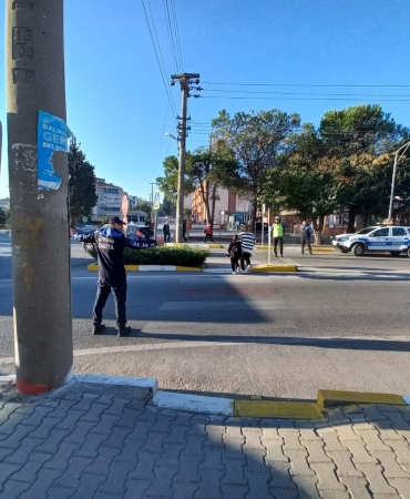 Okul yolunda güvenli geçis (2)